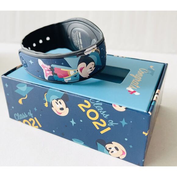 Magic Band Mickey Mouse Disney Parks Class Of 2021 Graduation Magicband 2 - Picture 4 of 9